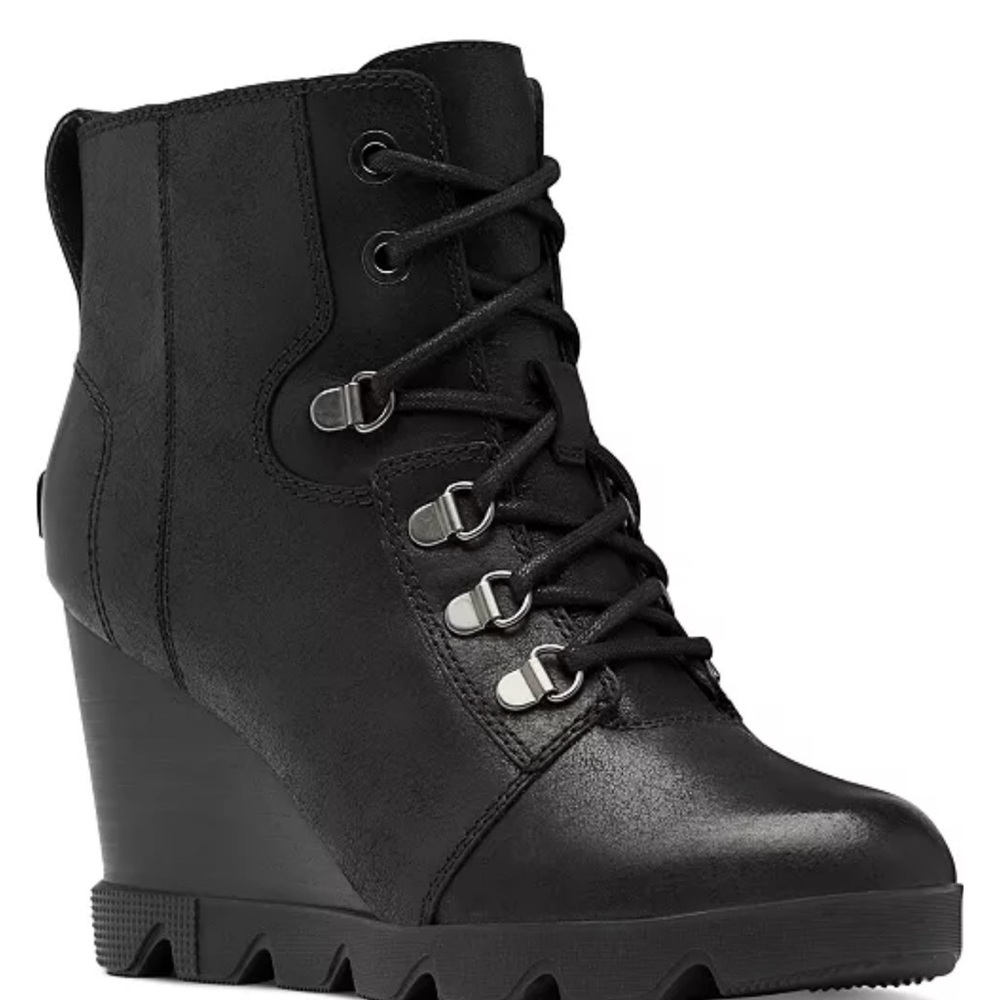 Sorel Women's Joan Uptown Lace Lug Sole Booties